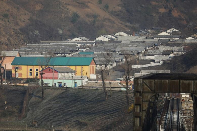 Cuoc song vung nong thon Trieu Tien nhin tu ben kia bien gioi-Hinh-11