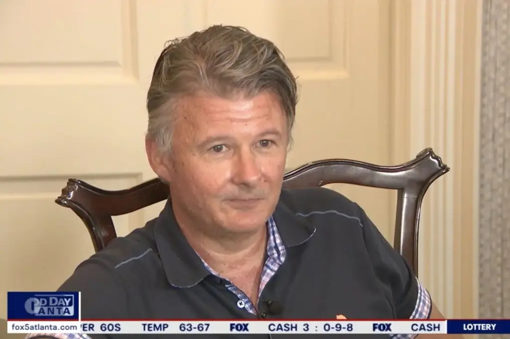 Bị khóa tài khoản Facebook vô lý, người đàn ông thắng kiện 1 tỷ Bi khoa tai khoan Facebook vo ly, nguoi dan ong thang kien 1 ty