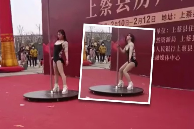 Thuê vũ công sexy múa cột, hội chợ Trung Quốc hứng chỉ trích Thue vu cong sexy mua cot, hoi cho Trung Quoc hung chi trich