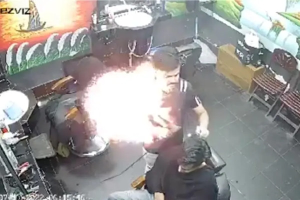 Soc canh may say toc phat no nhu bom khien 2 nguoi thiet mang