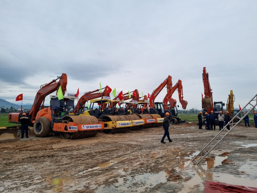 12 du an cao toc Bac - Nam giai doan 2 dong loat khoi cong