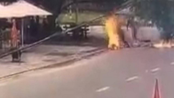 Vu tuoi xang dot tinh dich giua duong: Nan nhan bong 35%