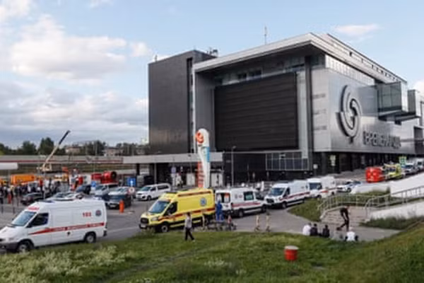 Nga: Hien truong vu vo duong ong nong khien hang chuc nguoi thuong vong