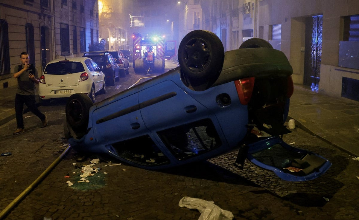 700 người bị kết án tù vì tham gia bạo loạn ở Pháp 700 nguoi bi ket an tu vi tham gia bao loan o Phap