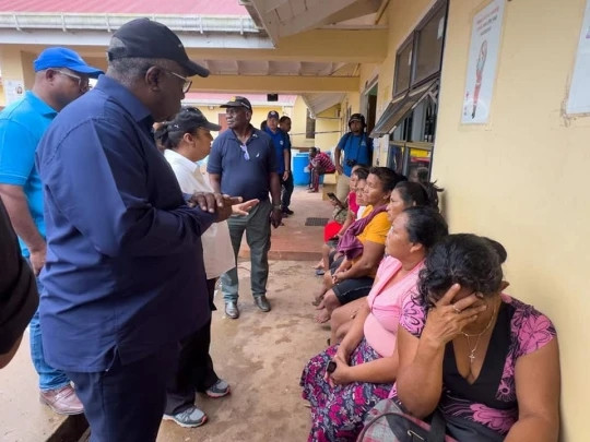 Cháy ký túc xá trường học Guyana, 19 học sinh thiệt mạng - Hình 2 Chay ky tuc xa truong hoc Guyana, 19 hoc sinh thiet mang-Hinh-2