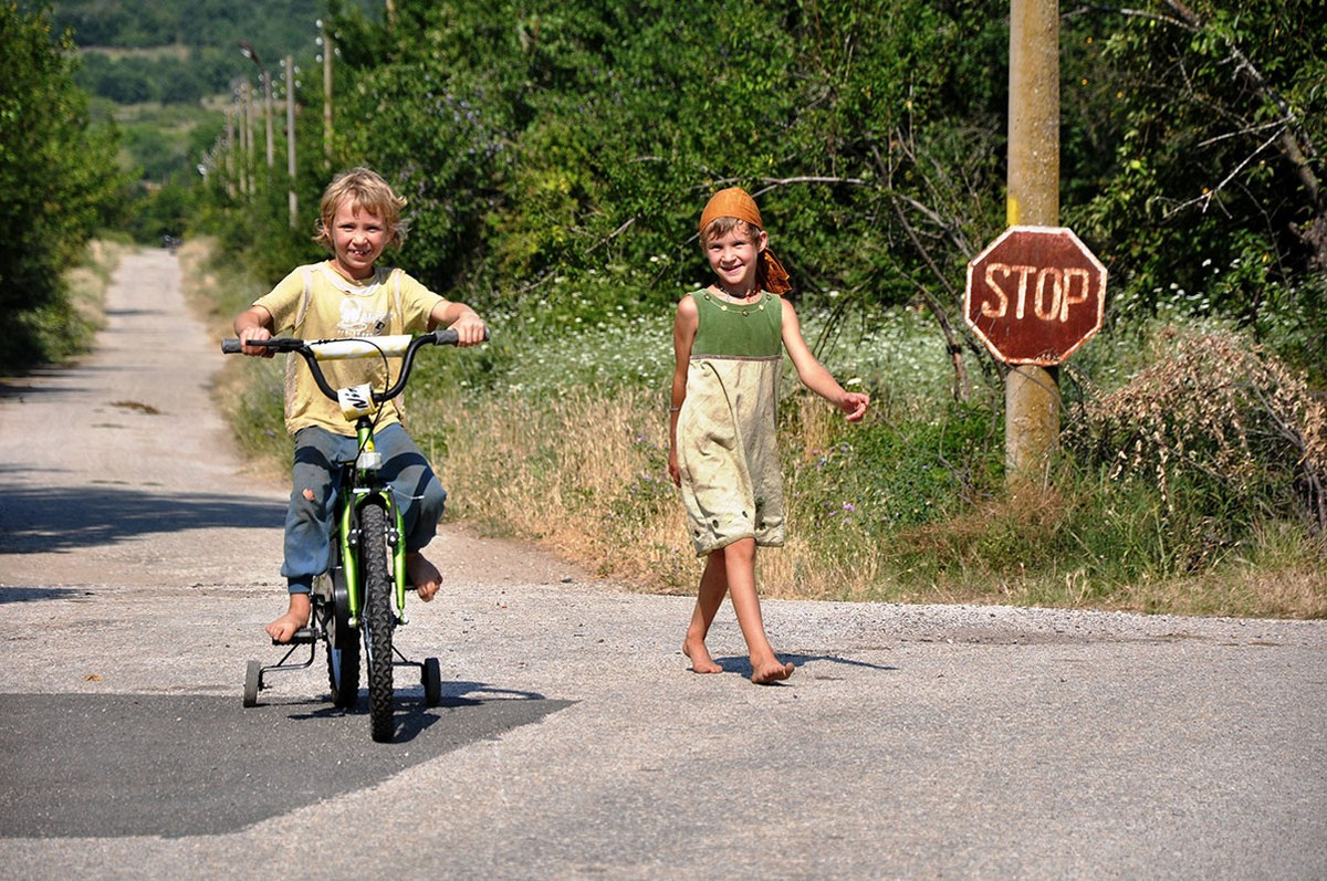 To mo cuoc song o ngoi lang “biet lap” voi the gioi ben ngoai-Hinh-4