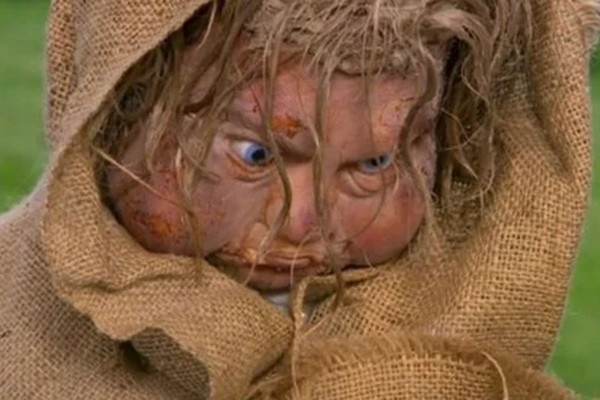 Con bup be dang so duoc lam bang toc va mat cua nguoi chet