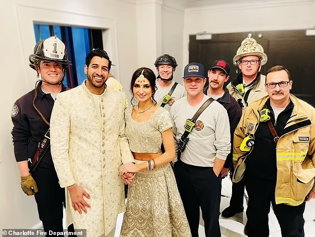 Đêm tân hôn, cặp đôi bị mắc kẹt trong thang máy suốt 2 tiếng - Hình 2 Dem tan hon, cap doi bi mac ket trong thang may suot 2 tieng-Hinh-2