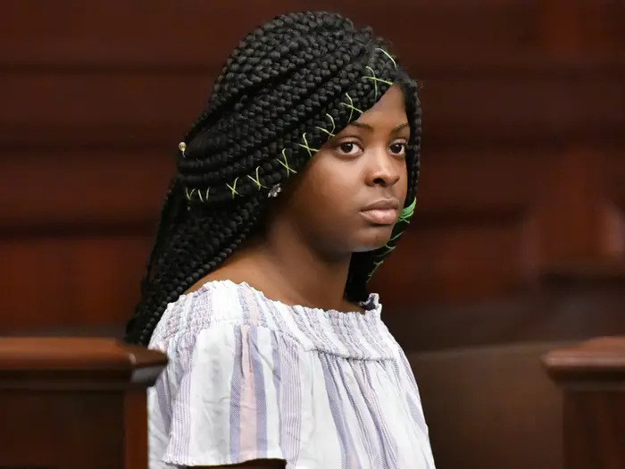 Co gai khong ngo “me nuoi” chinh la ke bat coc minh