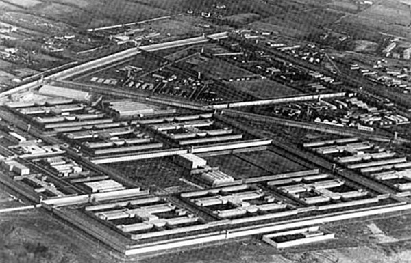 Ly kỳ những vụ vượt ngục táo tợn nhất hành tinh - Hình 3 Ly ky nhung vu vuot nguc tao ton nhat hanh tinh-Hinh-3