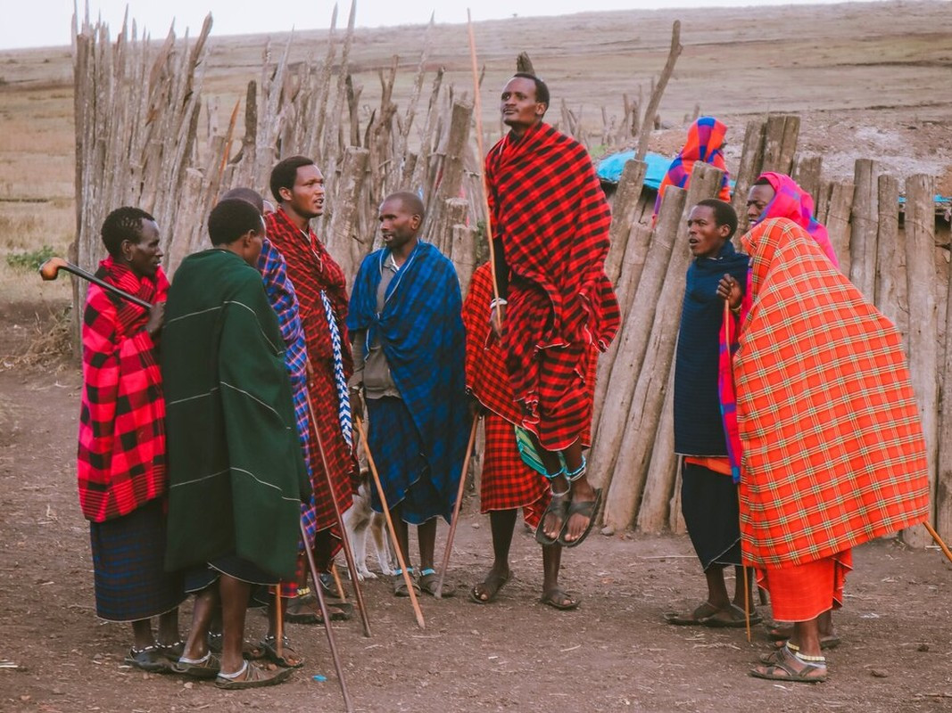 Không chỉ có cách xây nhà độc đáo, người Maasai khiến thế giới ngỡ ngàng bởi tư tưởng thoải mái trong vấn đề hôn nhân.
