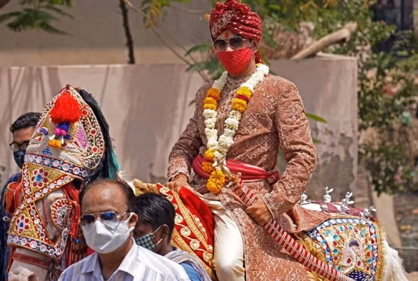 Chu re doi huy hon vo ly, bo co dau di bao canh sat