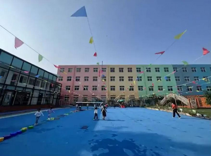 Trung Quốc: Bố xây trường mầm non cho con học - Hình 2 Trung Quoc: Bo xay truong mam non cho con hoc-Hinh-2