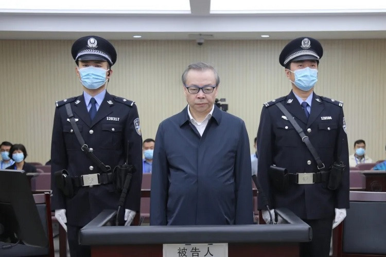 Những biệt phủ đầy tiền vàng của quan tham Trung Quốc - Hình 3 Nhung biet phu day tien vang cua quan tham Trung Quoc-Hinh-3