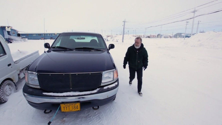 Những cơn gió mạnh và nhiệt độ xuống thấp vào mùa đông ở đây khiến tay bạn có thể bị tê cóng nếu ra ngoài mà không đeo găng tay. 