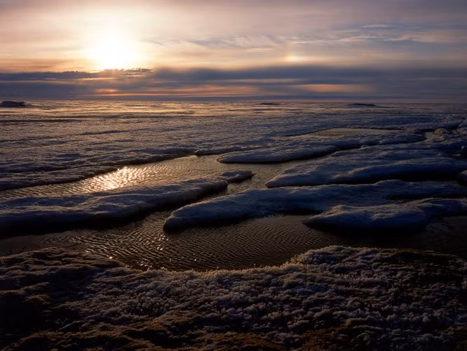 Cuoc song khac nghiet o thi tran cuc Bac nuoc My-Hinh-2