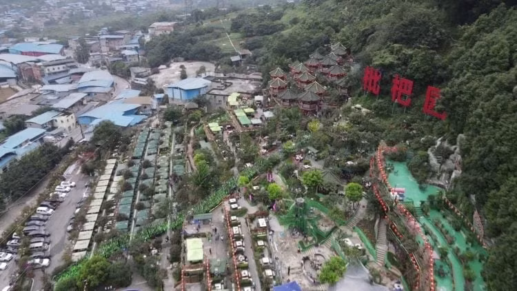 Tan muc nha hang lau lon nhat the gioi, phuc vu duoc 5.800 khach-Hinh-2