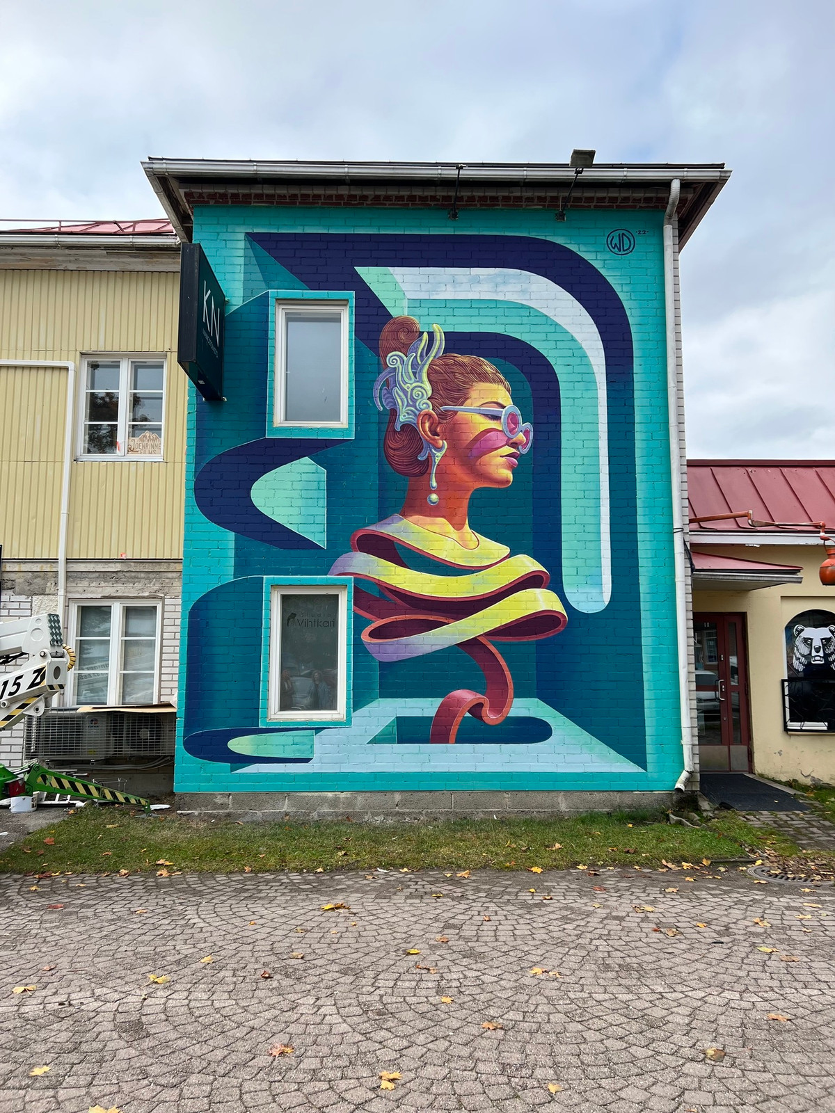 Điều WD yêu thích ở nghệ thuật đường phố là quyền tự do ngôn luận và thực tế là anh ấy có thể chia sẻ suy nghĩ của mình và giao tiếp với thật nhiều người: với tất cả những người đi ngang qua một trong những tác phẩm của anh ấy hoặc chỉ tình cờ thấy nó trên web.