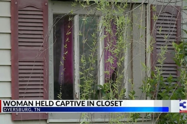 Người phụ nữ bị bạn trai nhốt trong tủ quần áo 2 tháng - Hình 2 Nguoi phu nu bi ban trai nhot trong tu quan ao 2 thang-Hinh-2