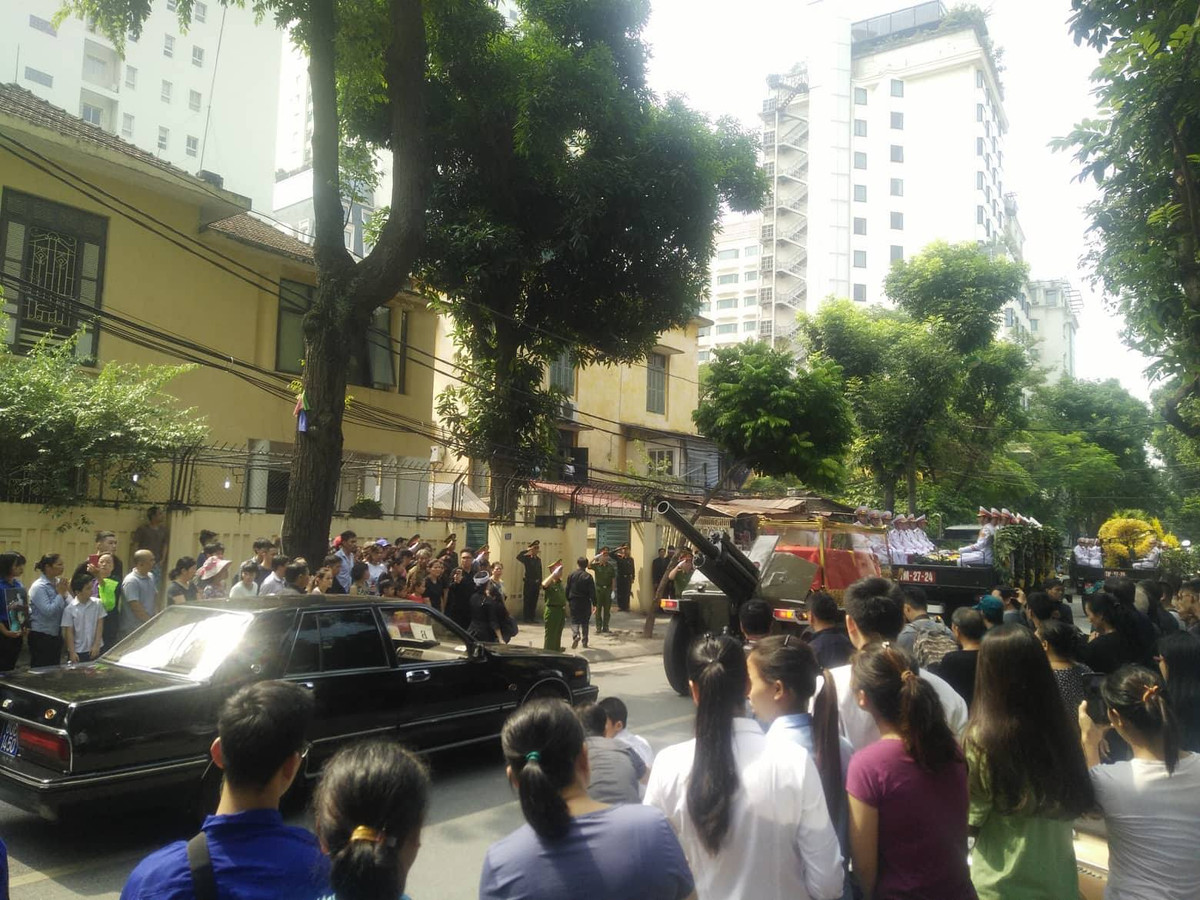 Nguyen Tong Bi thu Do Muoi da an nghi trong long dat me-Hinh-25