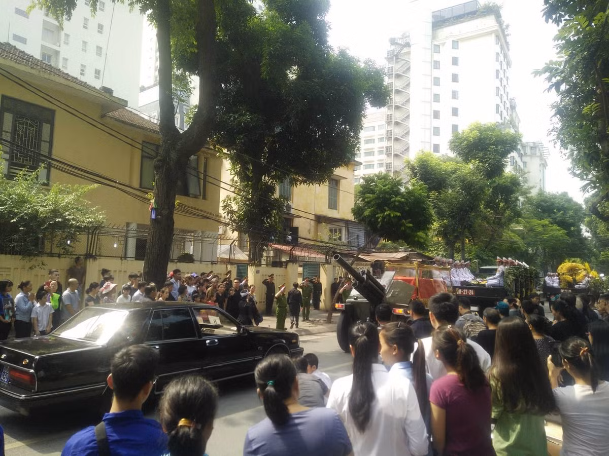 Nguyen Tong Bi thu Do Muoi da an nghi trong long dat me-Hinh-25