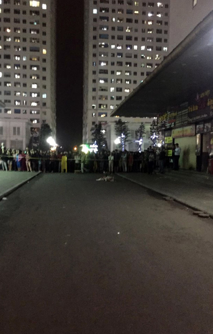 Am anh hien truong be so sinh roi tu tang cao chung cu Linh Dam