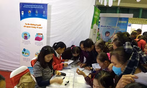 Cu 6 giay lai co mot nguoi chet boi dai thao duong-Hinh-3