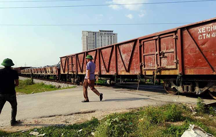 Hiện nguyên nhân xảy ra tai nạn đang được cơ quan chức năng làm rõ.