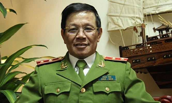 Thuc hu thong tin ong Phan Van Vinh nhap vien truoc phien toa?