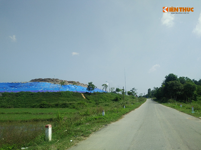 Vu Urenco 6 xa nuoc thai ra ho: Dan keu kho, chu tich xa noi khong!-Hinh-5