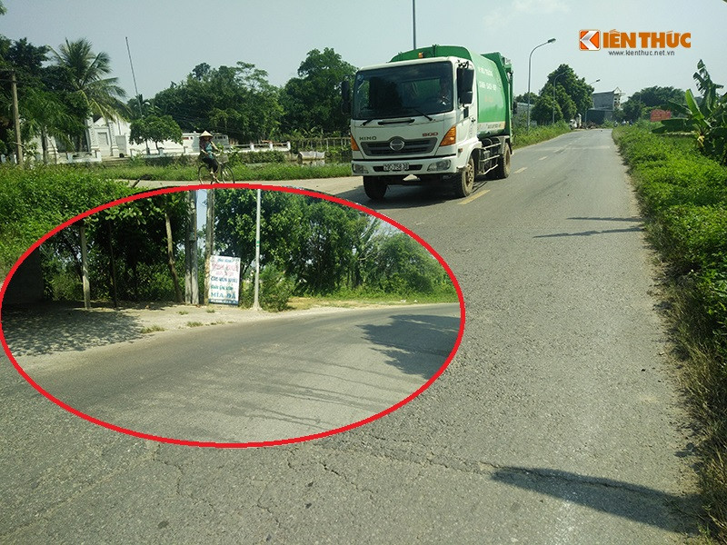 Vu Urenco 6 xa nuoc thai ra ho: Dan keu kho, chu tich xa noi khong!-Hinh-3