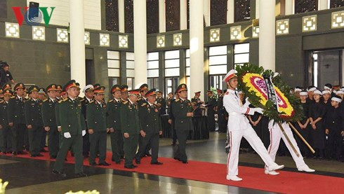 Truc tiep: Le vieng nguyen Tong Bi thu Do Muoi-Hinh-32