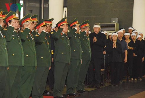 Truc tiep: Le vieng nguyen Tong Bi thu Do Muoi-Hinh-31