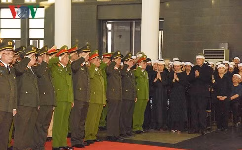 Truc tiep: Le vieng nguyen Tong Bi thu Do Muoi-Hinh-33