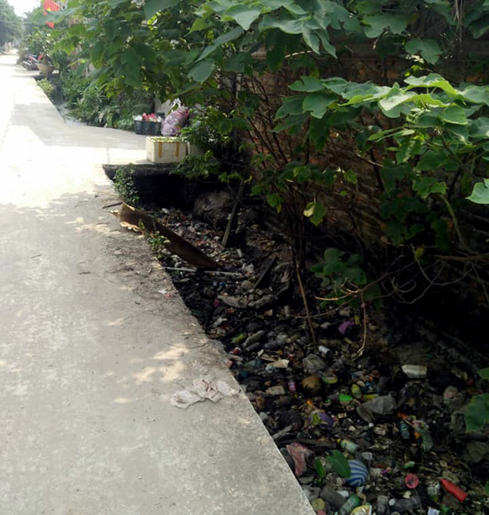 Kinh hai nuoc thai den ngom xa truc tiep ra moi truong o La Phu-Hinh-2