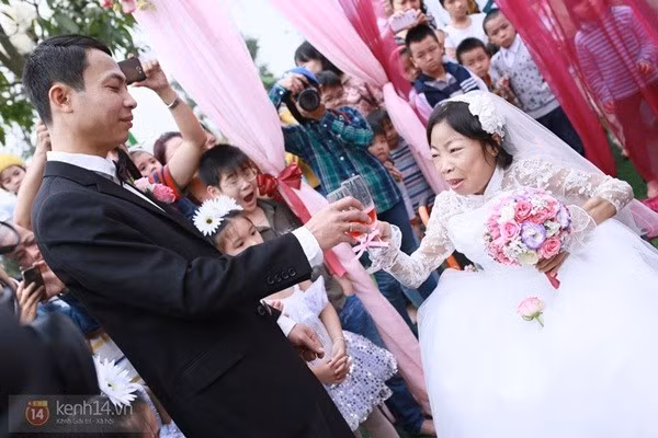 Co gai suy than trong Dieu uoc thu 7 qua doi