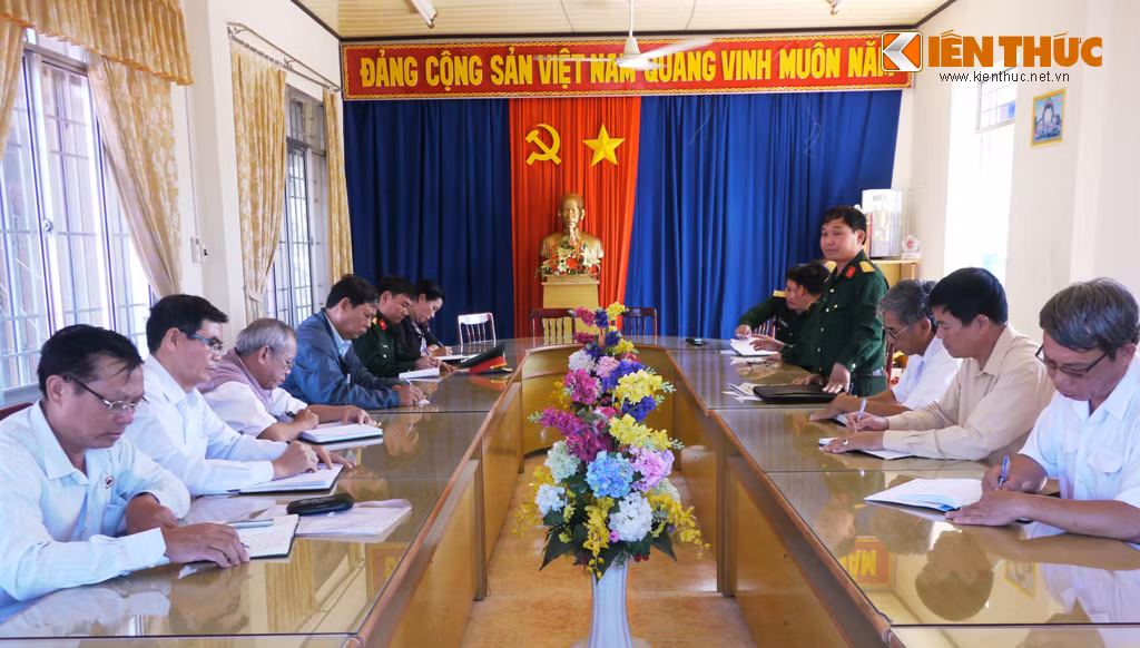 25 hai cot ky la trong ho chon tap the o Khanh Hoa-Hinh-6