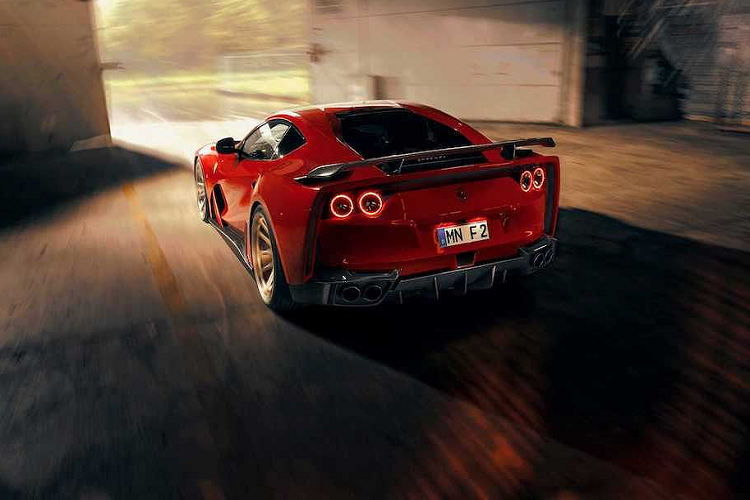 Với các cải tiến động cơ, Ferrari 812 Superfast độ "full bài" N-Largo của Novitec có thể tăng tốc từ 0-100km/h chỉ trogn 2,8 giây - nhanh hơn xe nguyên bản 1/10 giây và đạt tốc độ tối đa 345km/h.