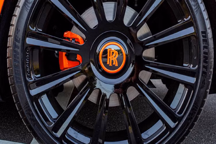 La zăng 26 inch trên Rolls-Royce Cullinan