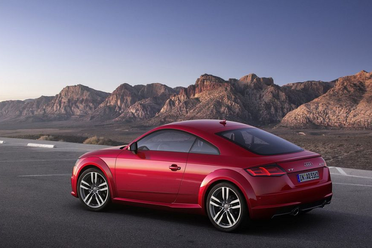 Ngoài ra, nền tảng MEB còn cho phép eTTron đa dạng hoá việc sử dụng linh kiện và tuỳ biến các phiên bản khác nhau, khiến chiếc xe trở nên linh hoạt hơn đáng kể.