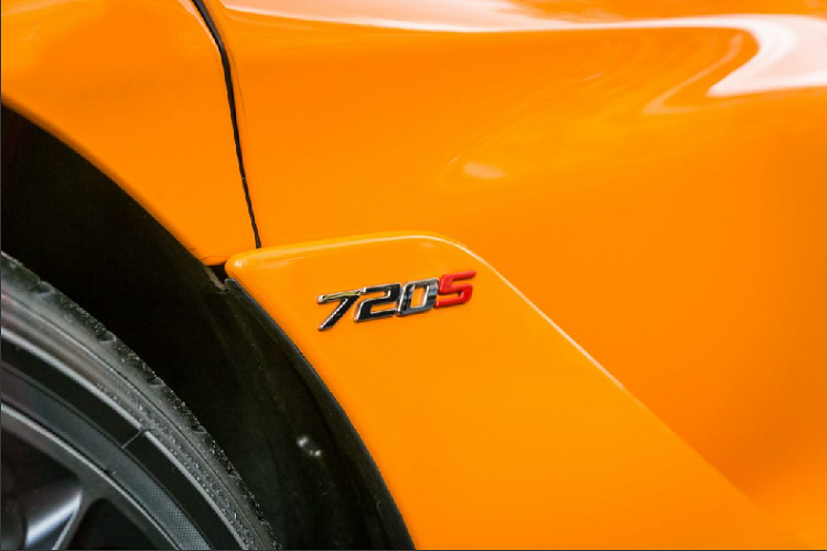 Hiệu quả làm mát của 720S tăng 15% so với 650S. Với ngôn ngữ thiết kế mới nổi bật về khí động học, lực ép xuống mặt đường của Mclaren 720S tăng khoảng 50% với người tiền nhiệm 650S.