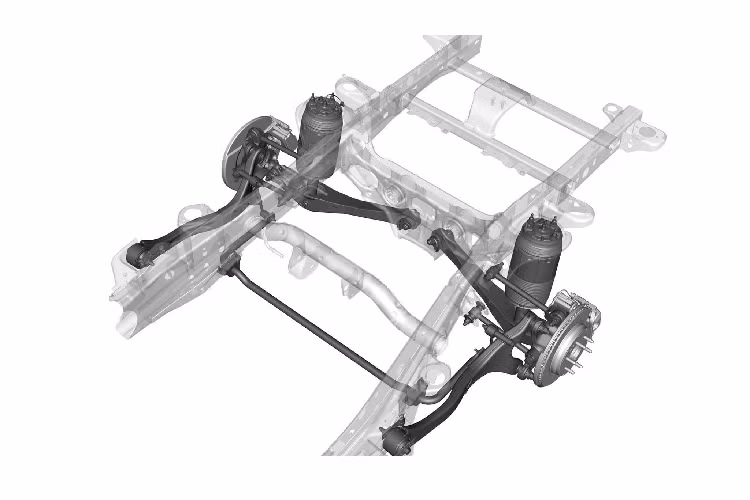 Kéo dài chiều dài cơ sở giúp tăng sự thoải mái và rộng rãi cho nội thất. Ở dòng Tahoe, khoang hành lý đã tăng thể tích thêm 66% so trước đó, đạt mức 3.485L. Ở dòng Suburban tăng 19% đạt mức 4.097L.