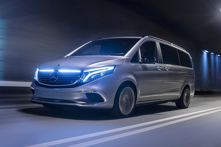 Mercedes-Benz sẽ mang tới Frankfurt một mẫu xe Van chạy điện mang tên EQV, chủ yếu hướng đến thị trường châu Âu và Trung Quốc. EQV đã được hé lộ từ triển lãm Geneva đầu năm nay, tận dụng chiều dài lớn của nó để bố trí pin một cách tối ưu, giúp chiếc xe có từ 6-8 chỗ ngồi này có thể chạy được khoảng 400 km với 1 lần sạc đầy.
