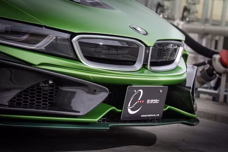 Thiết kế đầu xe i8 Roadster E.N.ARMY EDITION