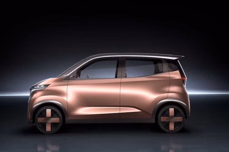 Là mẫu xe thứ 3 trong loạt concept xe điện IM - sau chiếc SUV IMx và sedan IMs, Nissan IMk hoàn toàn mới được định nghĩa là một phương tiện di chuyển trong thành phố với kích thước nhỏ bé bên ngoài và không gian cabin lớn bên trong.