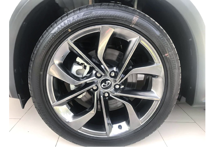 Tuy nhiên, Infiniti QX50 sẽ mở ra một lựa chọn độc đáo và khác biệt dành cho các khách hàng Việt đang tìm kiếm một mẫu xe compact crossover SUV cỡ nhỏ sang trọng.