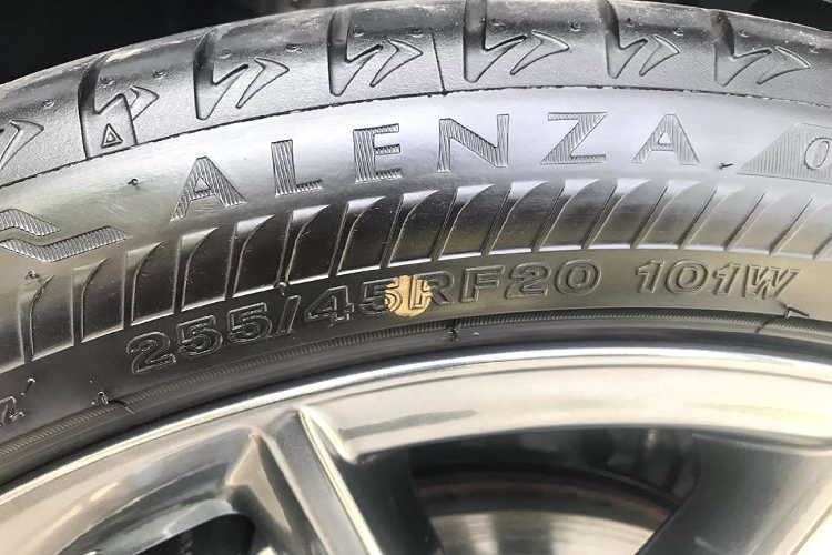 Sức mạnh được truyền xuống bốn bánh (AWD) thông qua hộp số tự động vô cấp CVT, có thể khẳng định đây là mẫu xe hiếm hoi trong phân khúc sử dụng hộp số tự động vô cấp CVT. Động cơ này đã đoạt giải 10 động cơ tốt nhất năm 2019 (Wards 10 Best Engines of 2019).