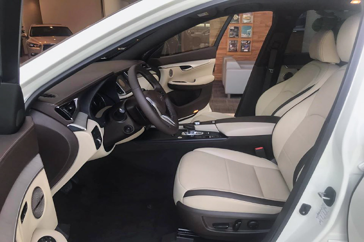 Ngoài ra, động cơ VC-Turbo này còn loại bỏ được một phần tiếng ồn và độ rung nhờ vào công nghệ Active Torque Rod.