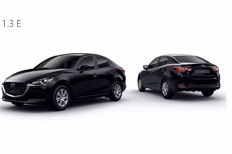 Mazda2 20202 được trang bị tiêu chuẩn hệ thống hỗ trợ kiểm soát gia tốc G-Vectoring Control Plus (GVC+), hệ thống tắt động cơ tự động I-STOP/i-ELOOP và chế độ thể thao. Hệ thống phanh trước Đĩa và phía sau là loại tang trống. “Dàn chân” lắp mâm 15 inch đi cùng với lốp kích thước 185/65R15. Ngoài ra, đèn pha LED tự động, gương chiếu hậu điều chỉnh điện.