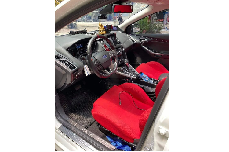 Xe vẫn sử dụng động cơ 1.5 lít Ecoboost có công suất 180 mã lực tại 6.000 vòng/ phút và mô men xoắn cực đại 240 Nm trong dải vòng tua rộng từ 1.600 – 5.000 vòng/phút.